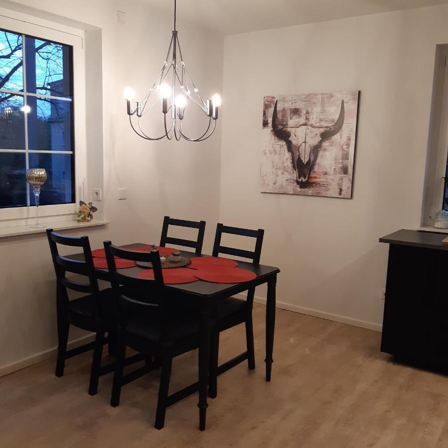 Ferienwohnung In Hohen Neuendorf Bei Berlin, Zentral Gelegen Exterior foto